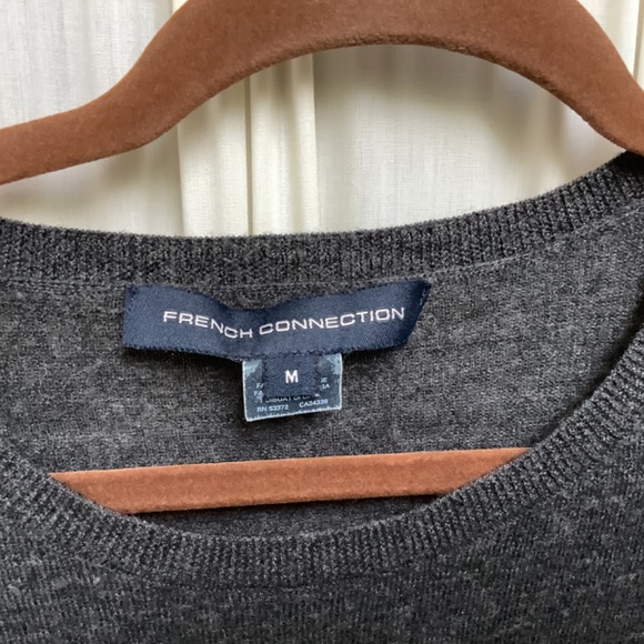 French Connection Wool Sweater With Polar Bear Size Medium - Picture 3 of 10